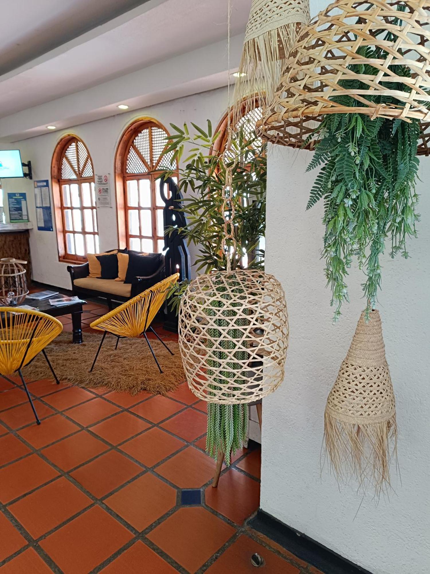 Hotel Margarita Village 波拉马尔 外观 照片