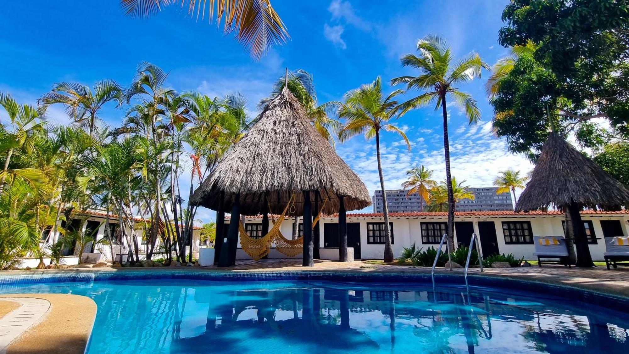 Hotel Margarita Village 波拉马尔 外观 照片