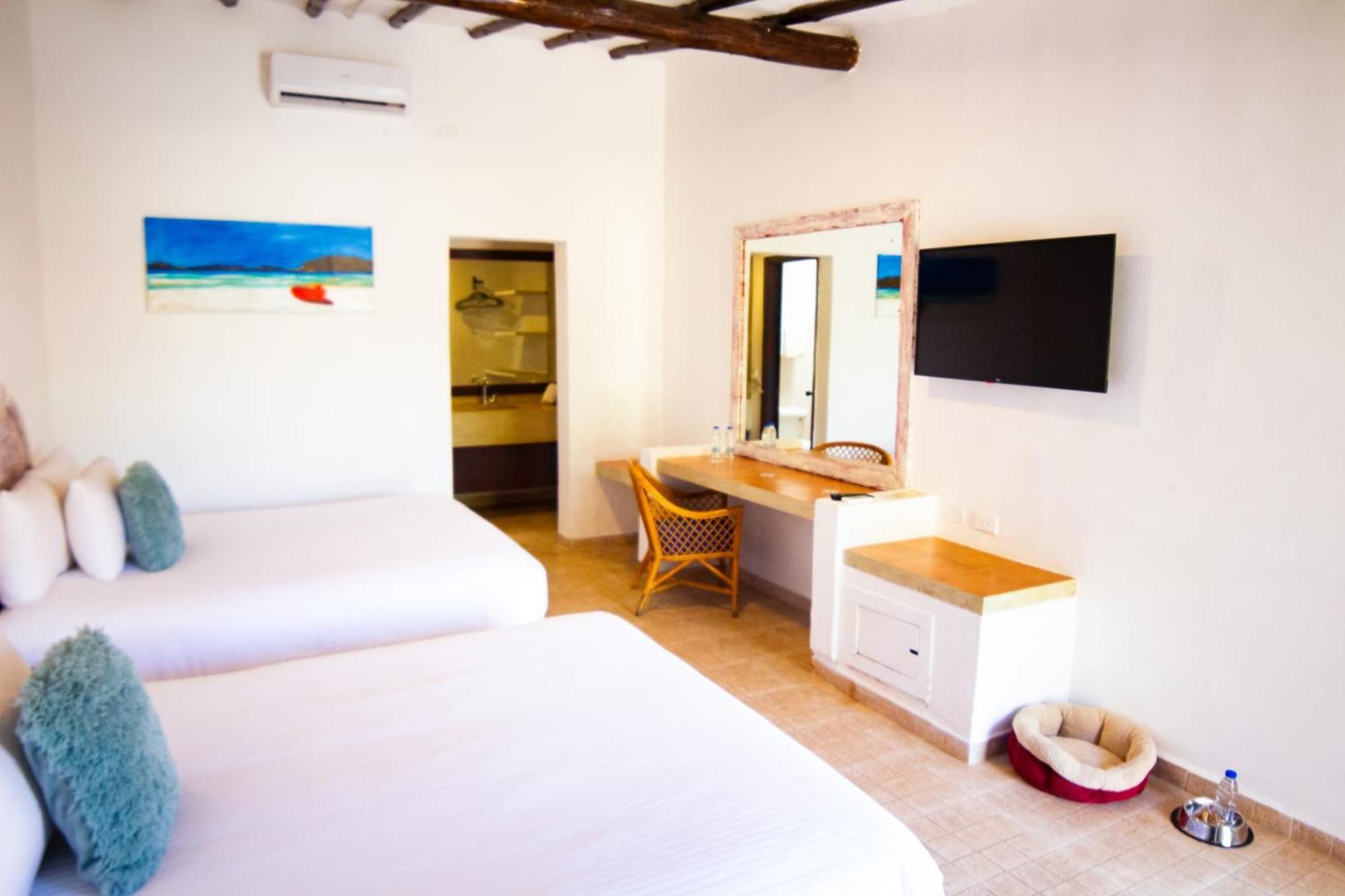 Hotel Margarita Village 波拉马尔 外观 照片